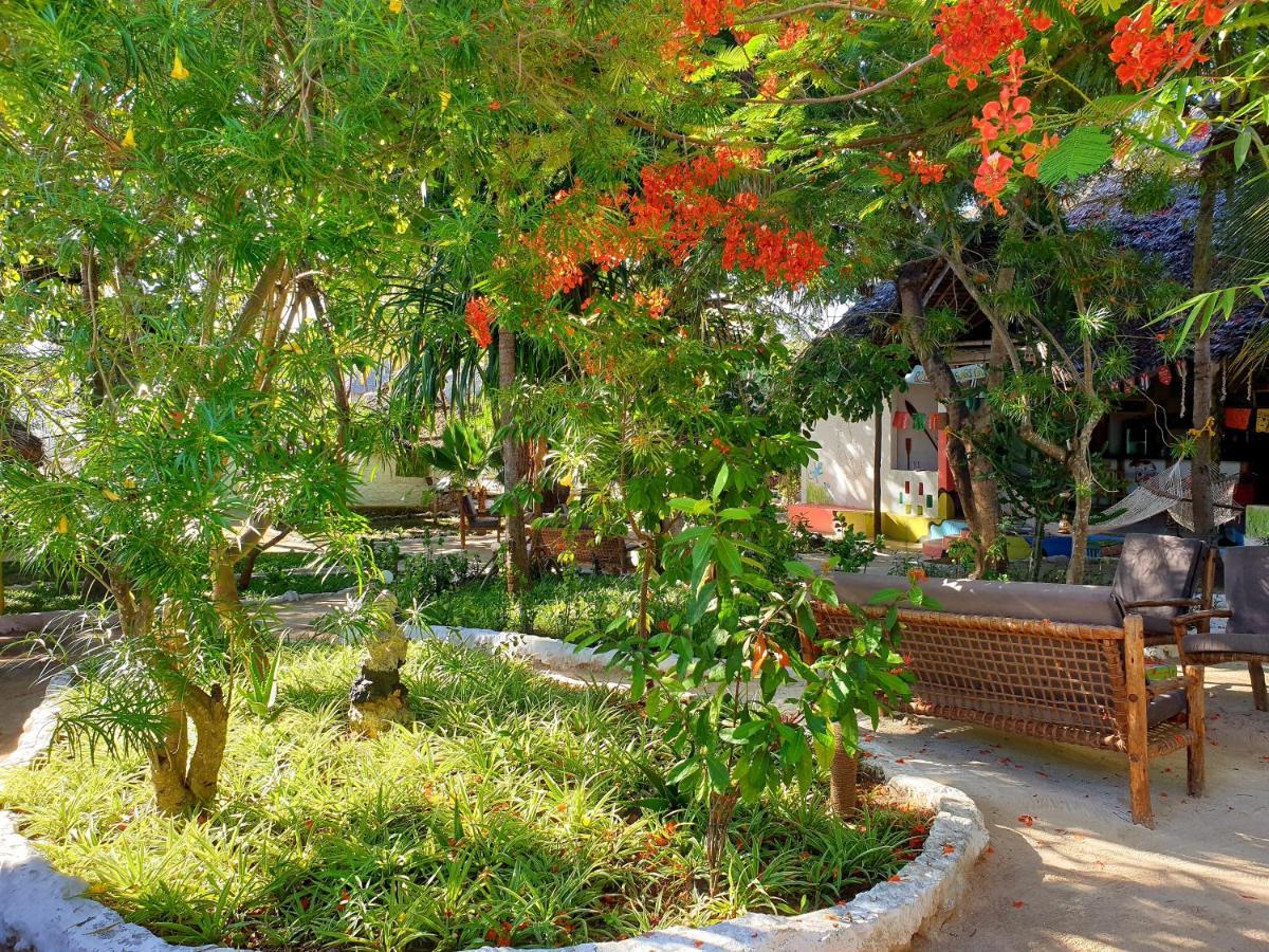 Fontaine Garden Village Bwejuu Exterior photo