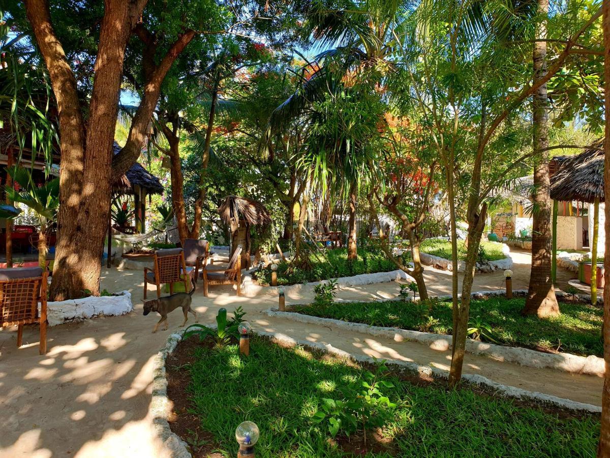 Fontaine Garden Village Bwejuu Exterior photo
