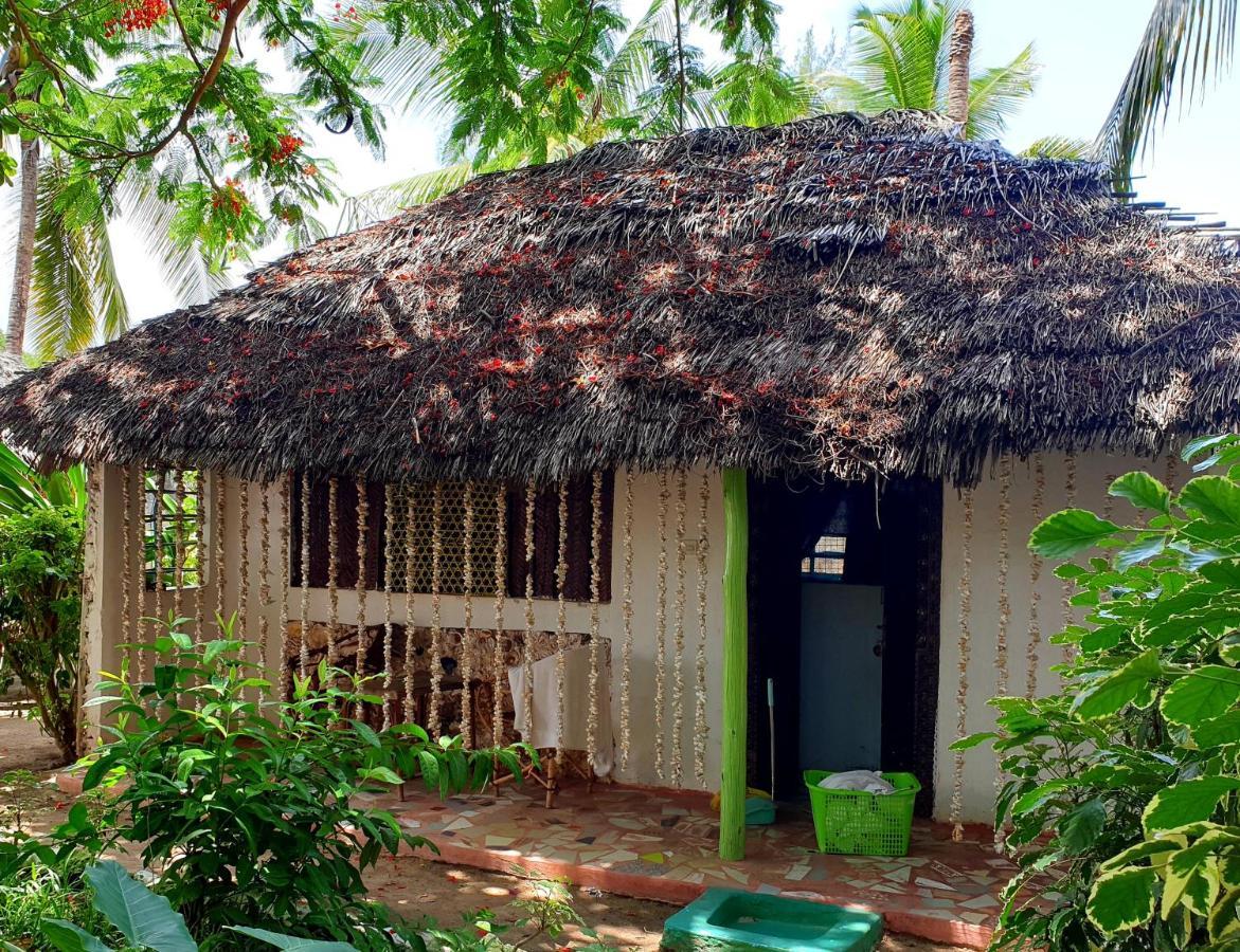 Fontaine Garden Village Bwejuu Exterior photo
