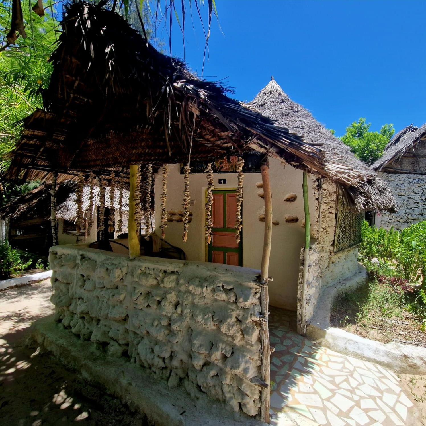 Fontaine Garden Village Bwejuu Exterior photo